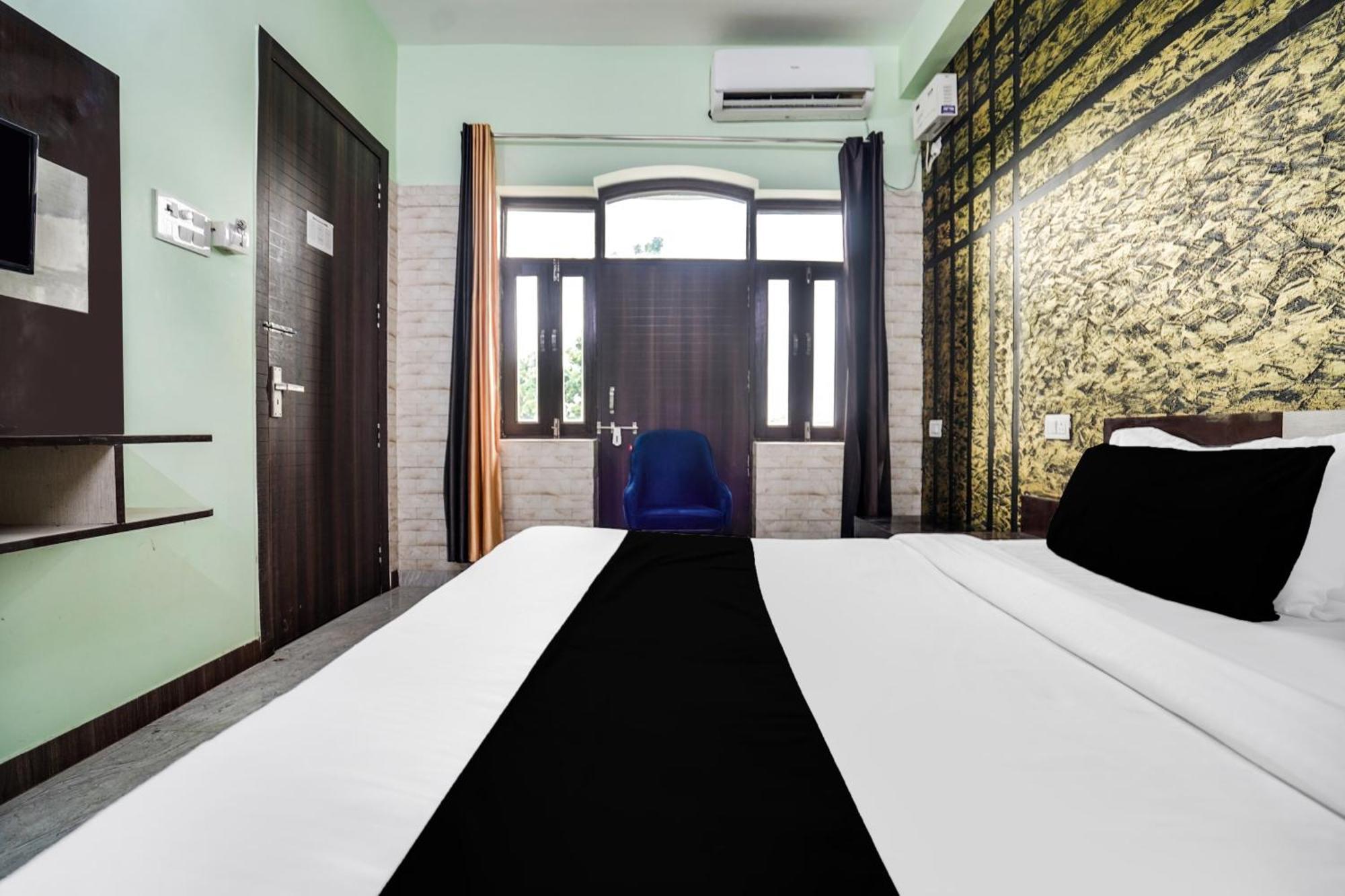 Hotel Super Collection O Rajapur Circuit House Allāhābād Junction Zewnętrze zdjęcie